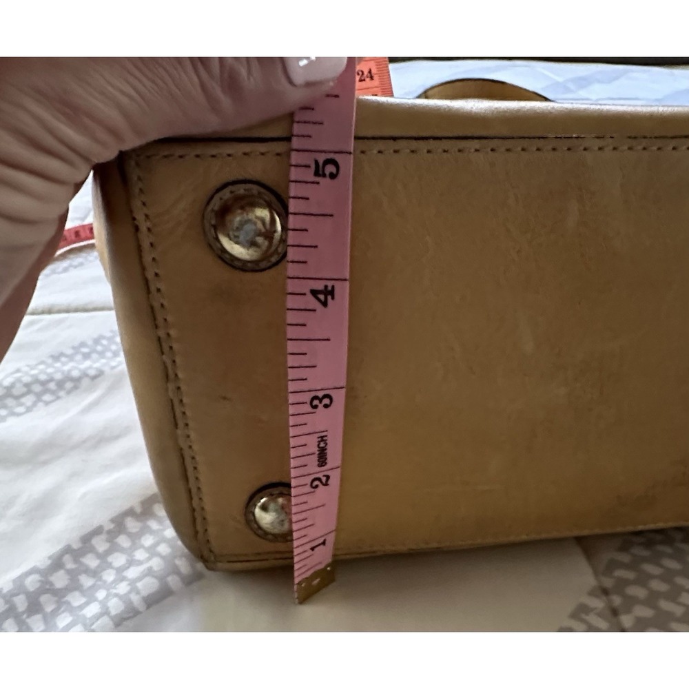 Vtg COACH Hamptons Large Leather Handbag 11555 Yellow Turnlock Tote Work Bag - Picture 5 of 16